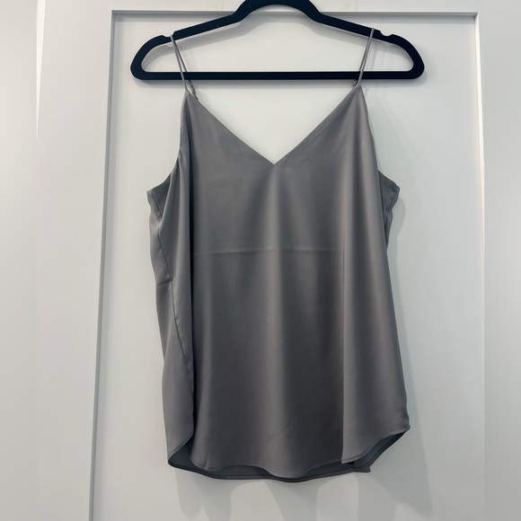 NWT Express women’s tank top blouse - Picture 1 of 3